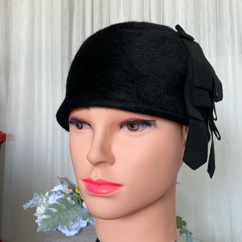 Chic Black Women's Hat with Bow Detail